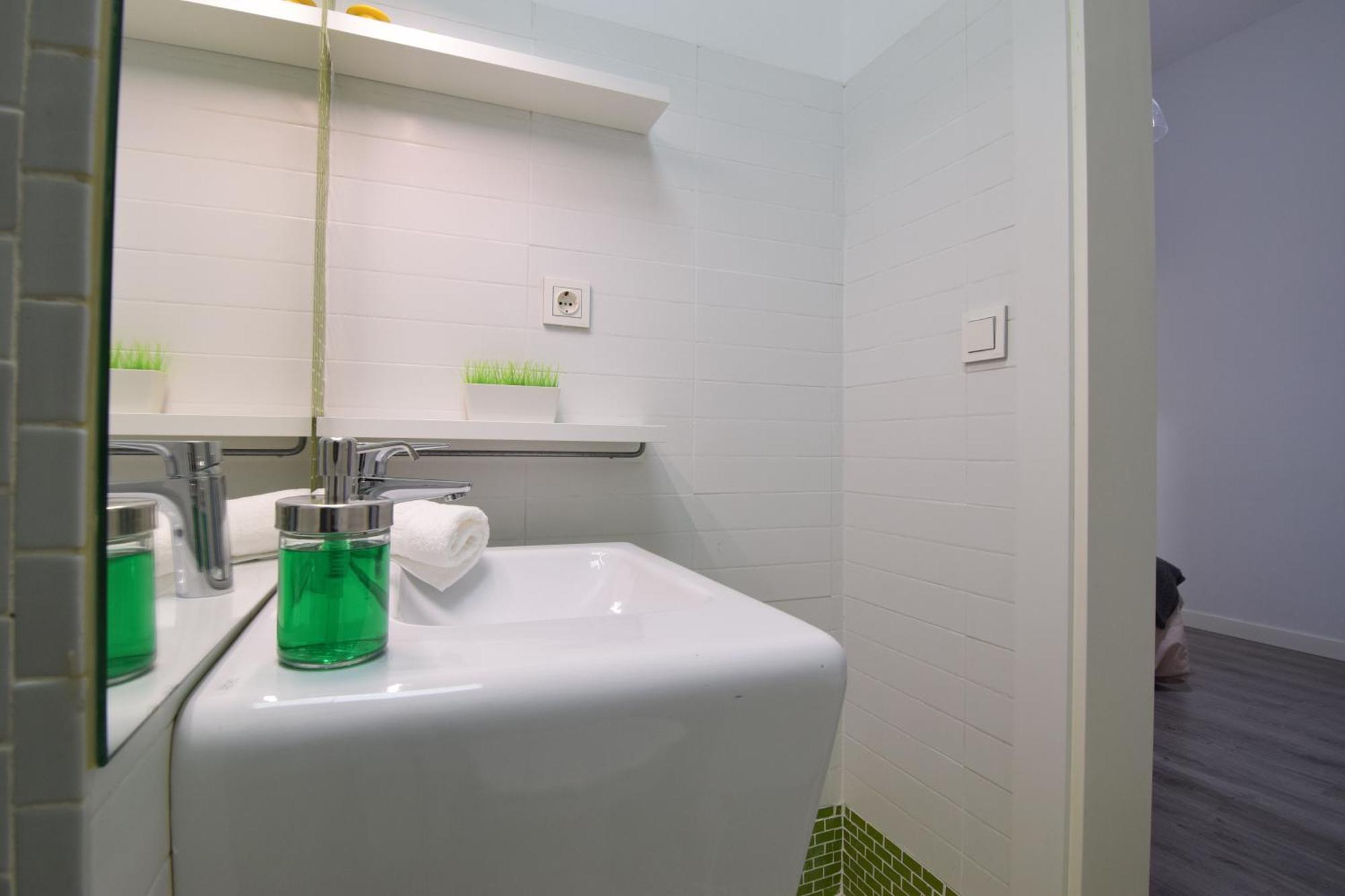 Apartamento Atarazanas Malaga Centro Historico מראה חיצוני תמונה
