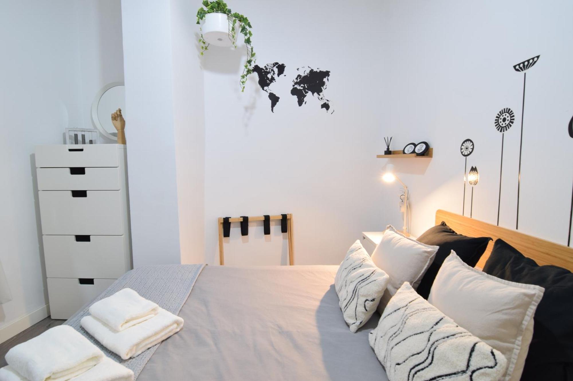 Apartamento Atarazanas Malaga Centro Historico מראה חיצוני תמונה