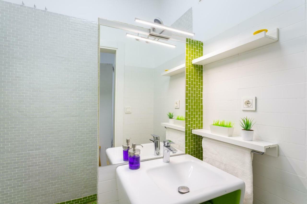 Apartamento Atarazanas Malaga Centro Historico מראה חיצוני תמונה